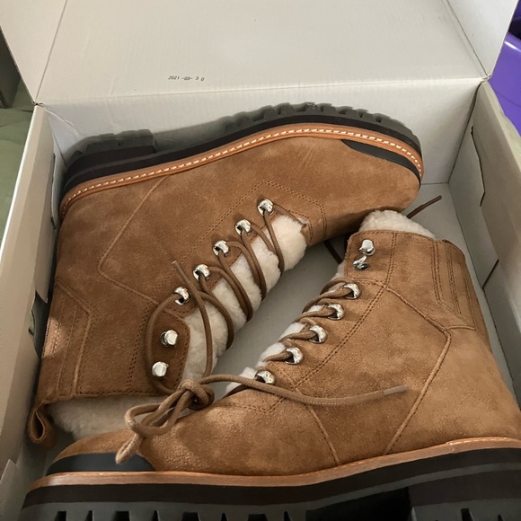 NIB $259 Marc Fisher Izzie suede leather & sheepskin trim lace up boots Lug sole - Picture 10 of 16